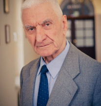 PROFESOR MAREK PODHAJSKI 