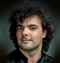 Martín García García